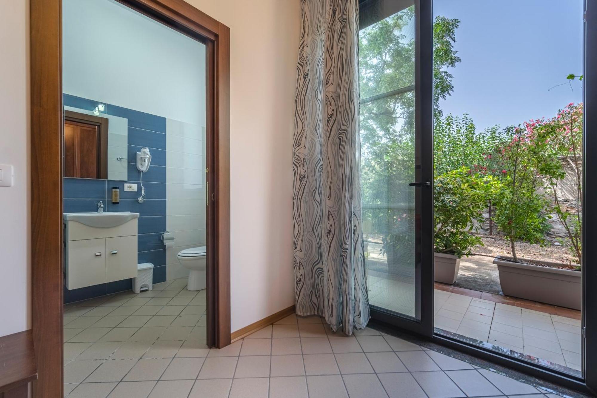 Il Vivaio Bed And Breakfast Santa Teresa Di Riva Exterior foto
